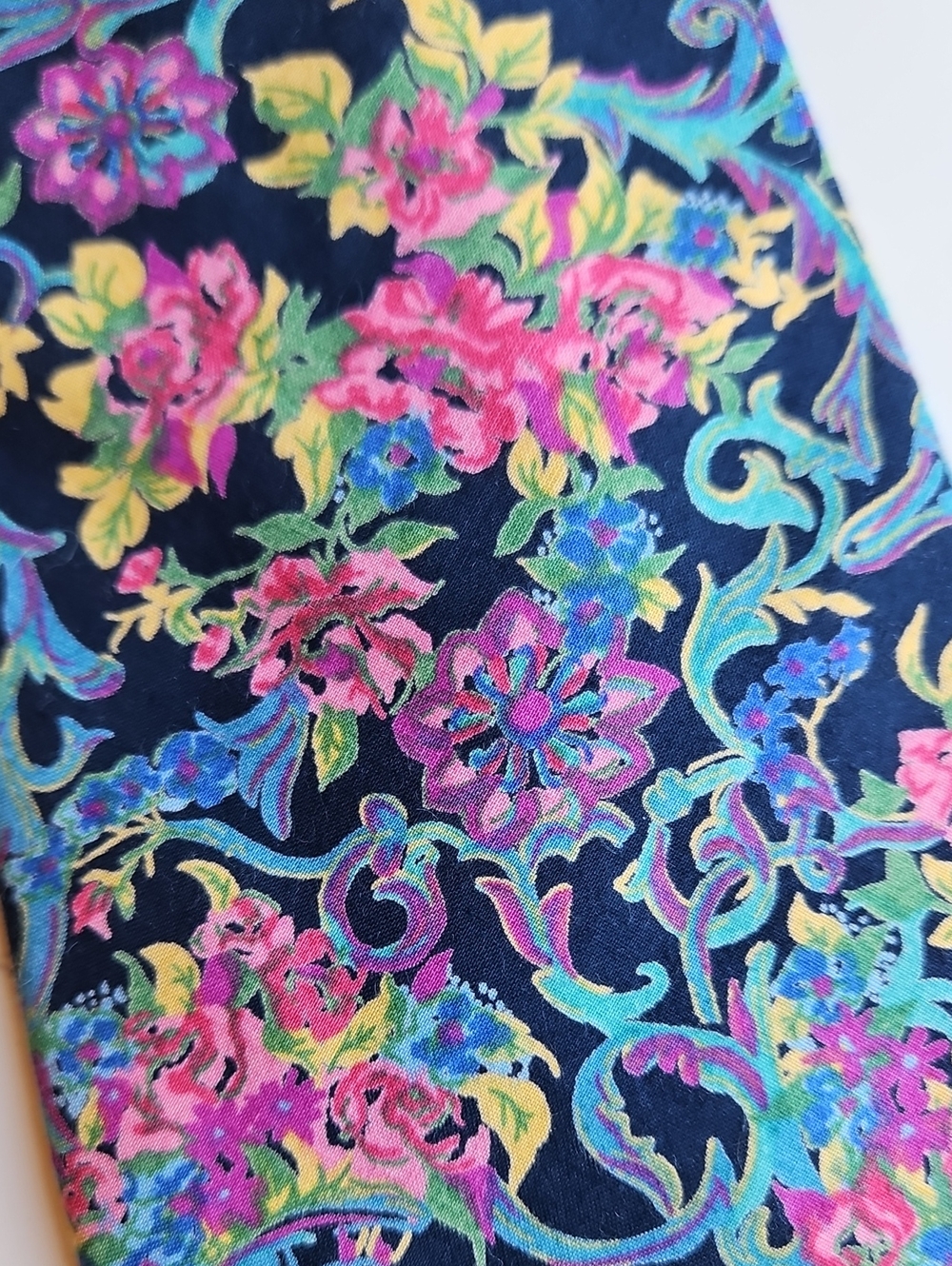 TANGO By Max Raab Vintage Cotton Floral Tie Navy Pink & Teal Abstract - Picture 5 of 5